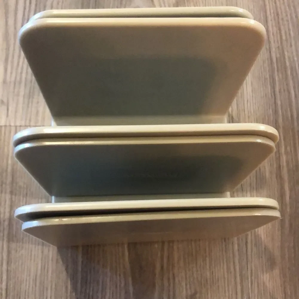 LAST ONE!!! CARAWAY MAGNETIC POT/PAN HOLDERS FOR CABINETS- 2 SMALL 2 LARGE